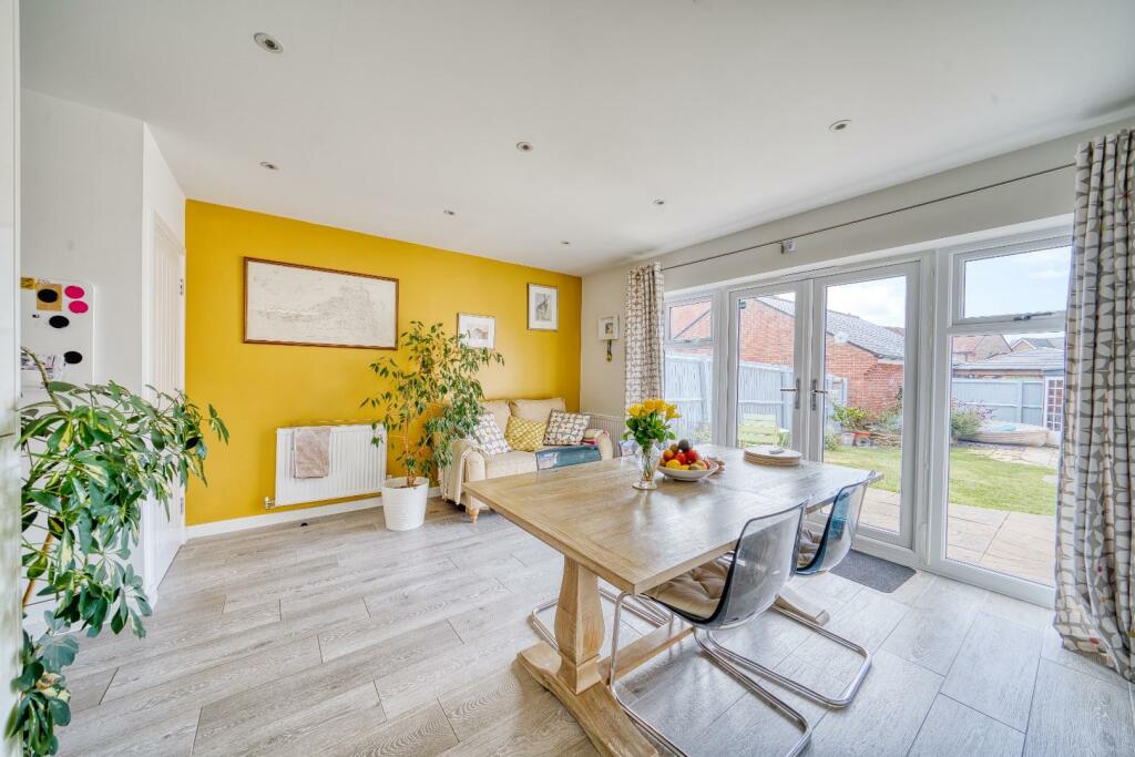71 Wheatear Road - Mark Templer - Real estate phot