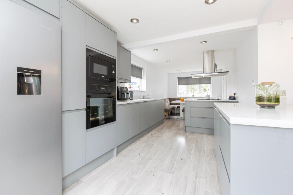 Kitchen/Diner/Family Room