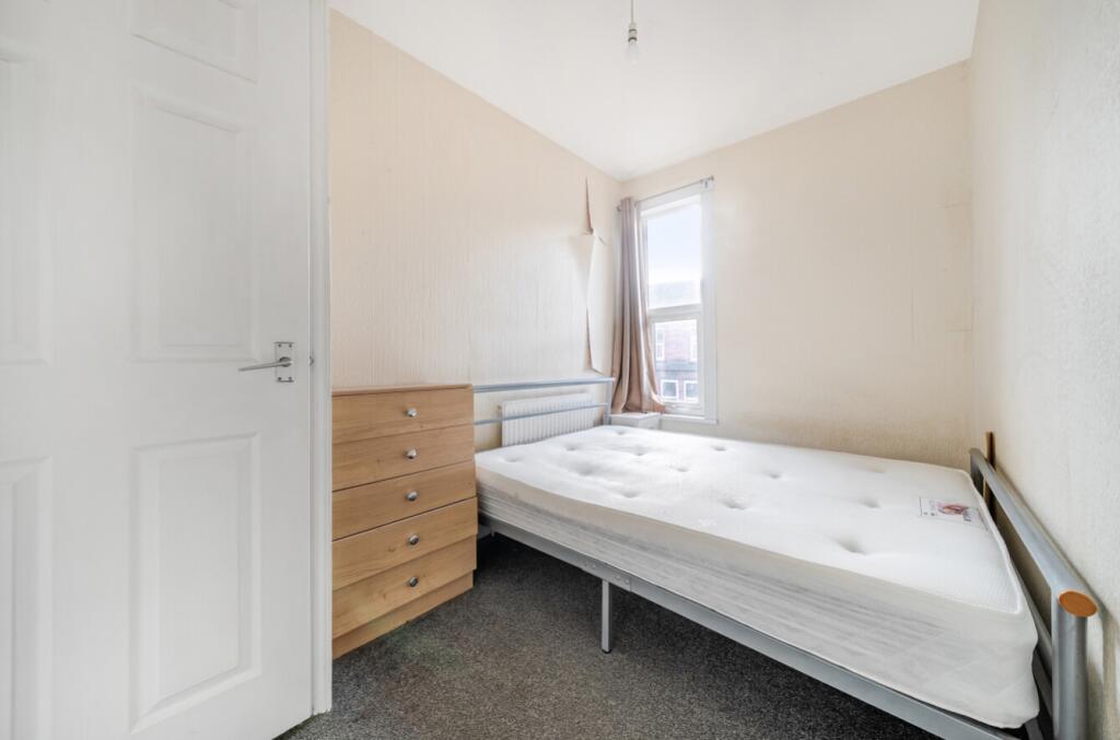 1386709-15-6930311bdb19e