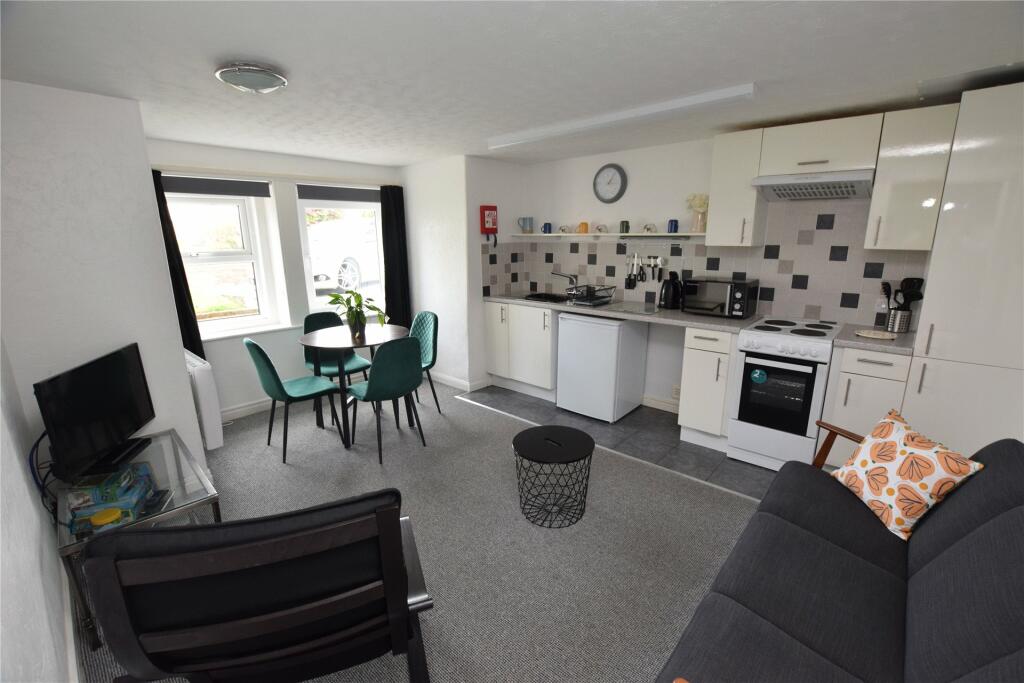 Flat 4