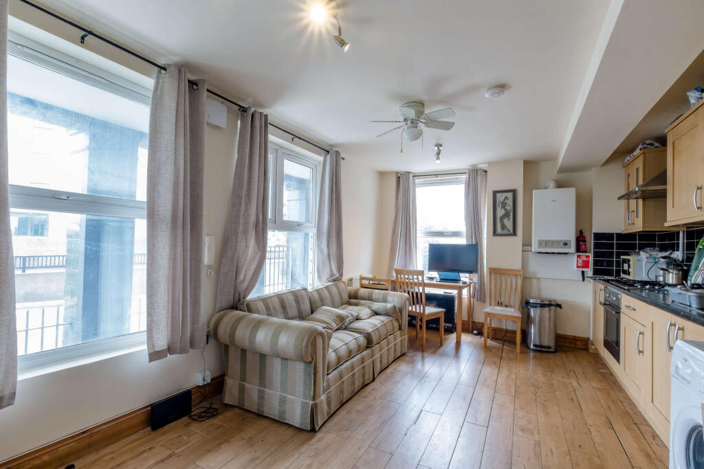 8473759-interior10-800