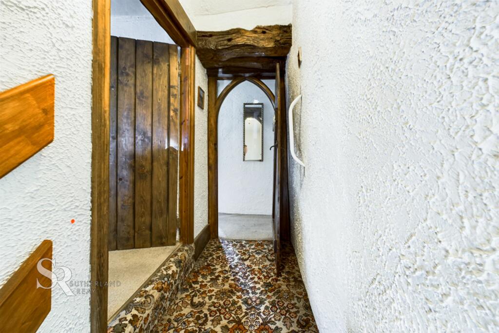 Landing &amp; Hallway