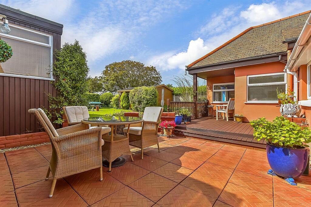 Patio / Decking