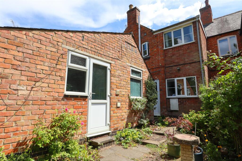 Rear elevation.jpg