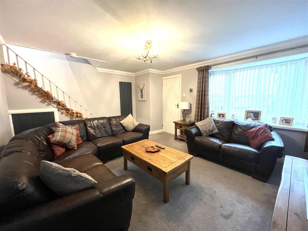 4 plovers lounge 5.jpeg