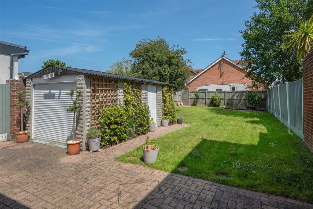 Allan Road, Seasalter, Whitstable