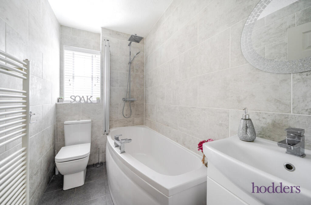 72608c3e-4bb8-450...