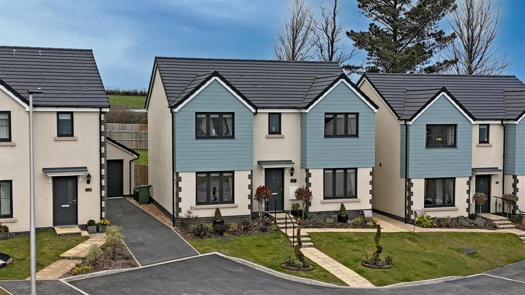 14 Cross Park Drone Front 2.jpg