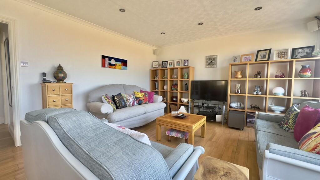 A01D1867-478F-4FF...