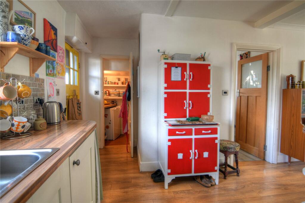Picture No. 06
