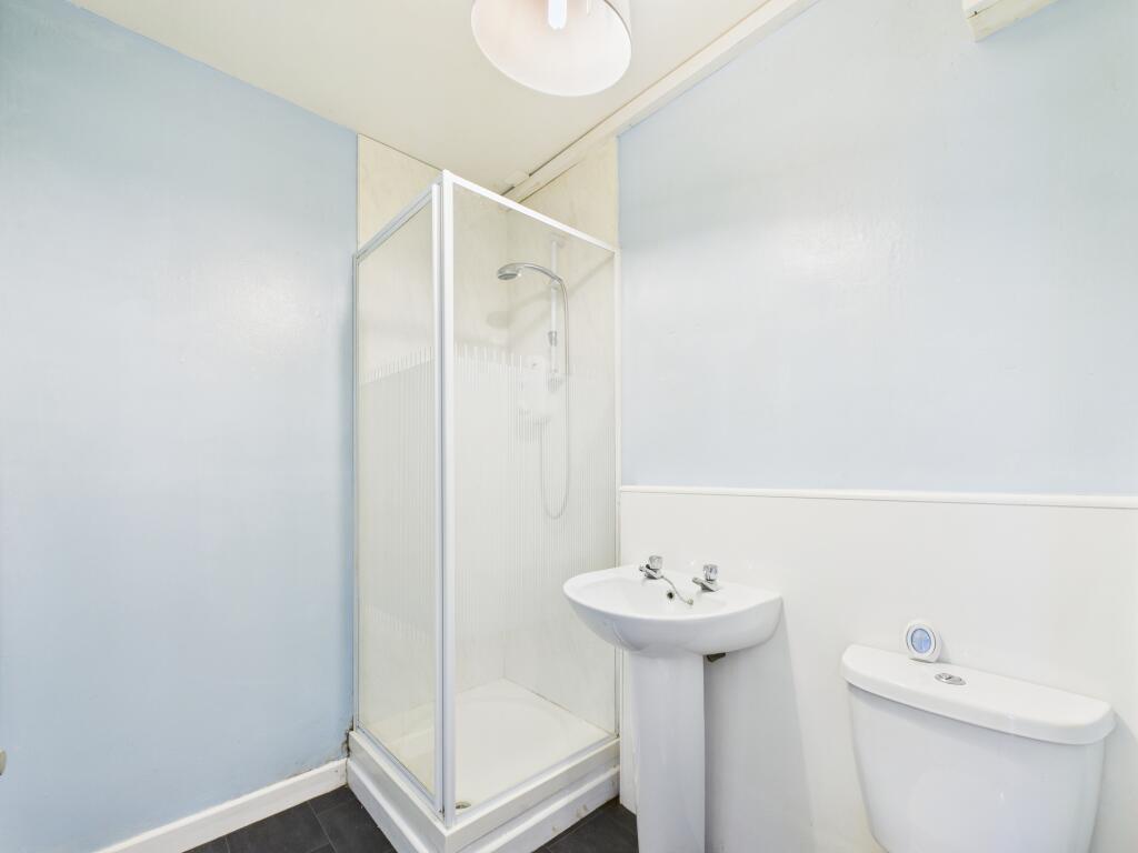 CAM03185G0-PR0110-STILL003