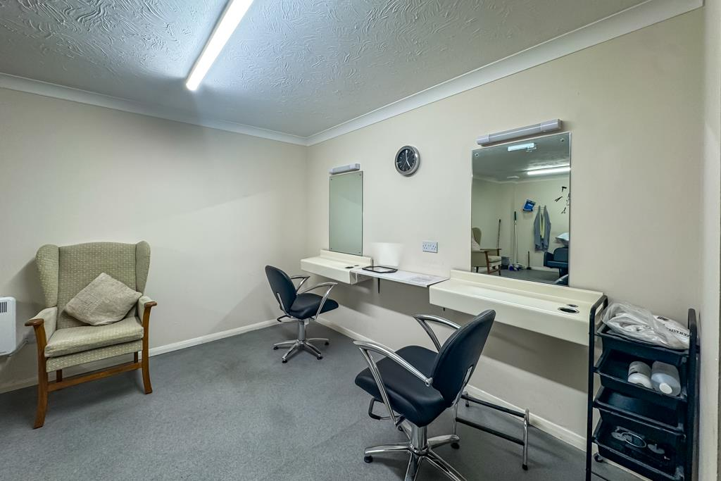 Residents Salon
