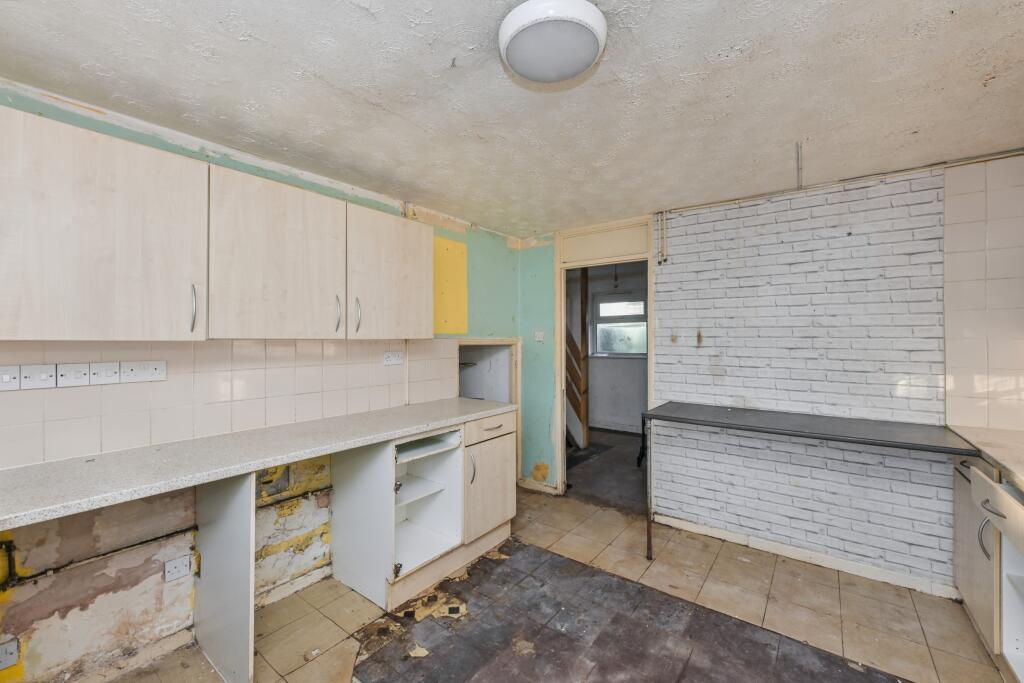 51 Sallowbush Road, Huntingdon, Cambridgeshire PE29 7BE