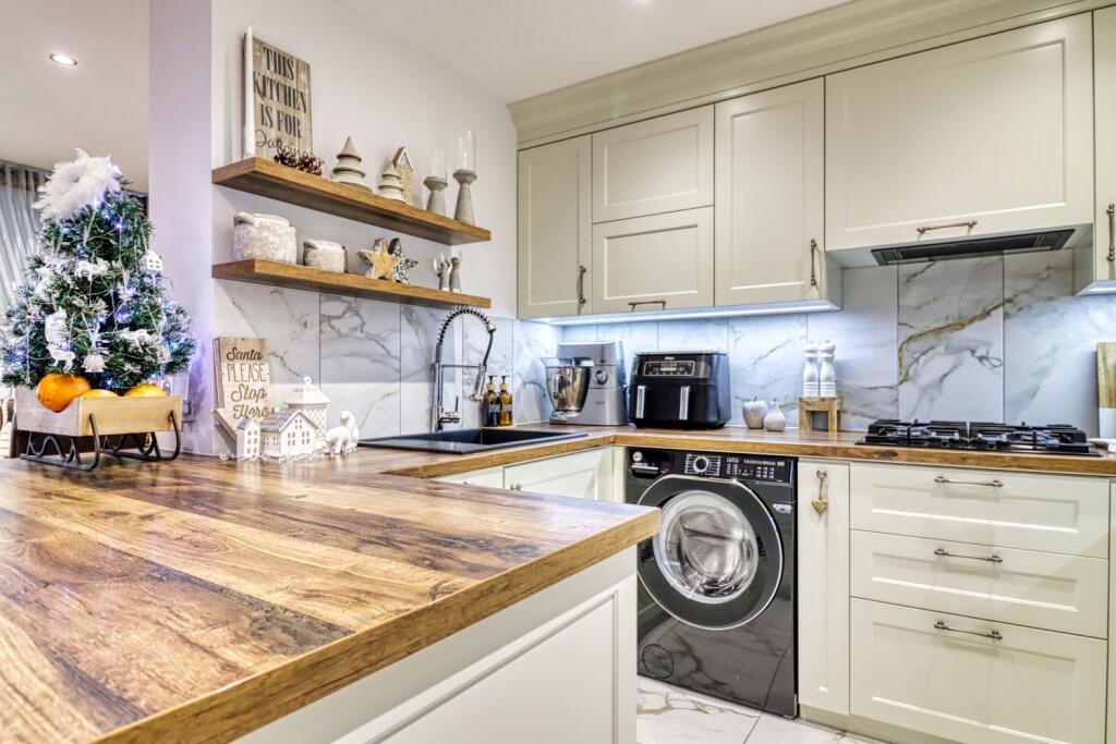 Kitchen area