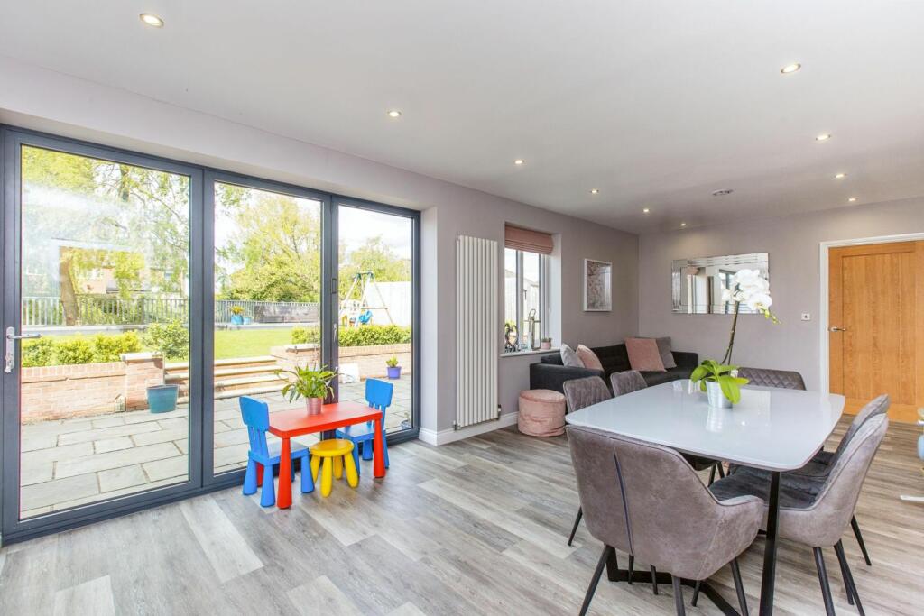 Kitchen/Family Room