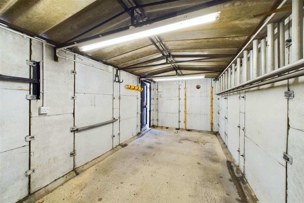 30 Footshill Road, Kingswood, Bristol BS15 8EP | F