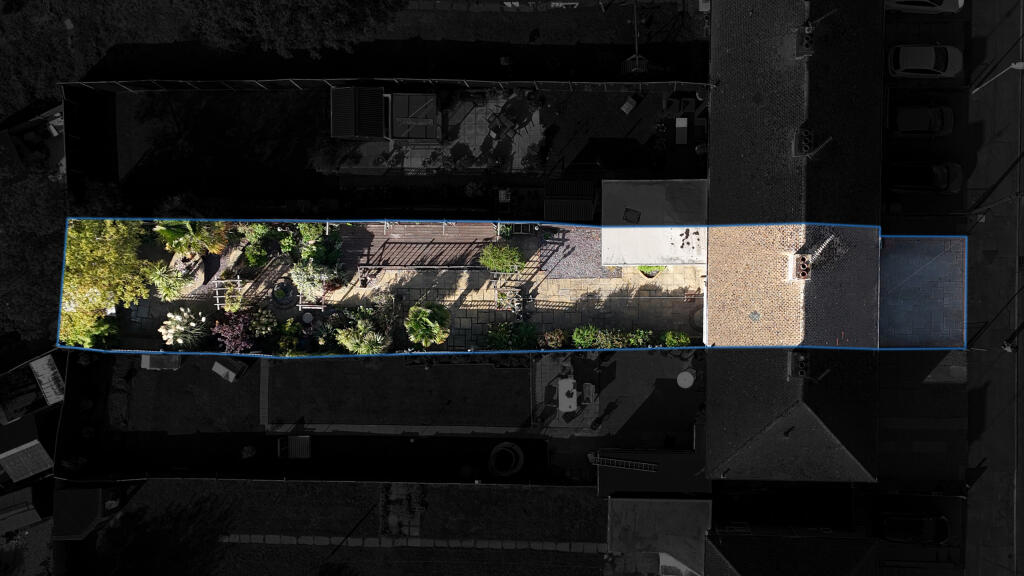 dji_fly_20250922_152850_0054_1758632568672_photo