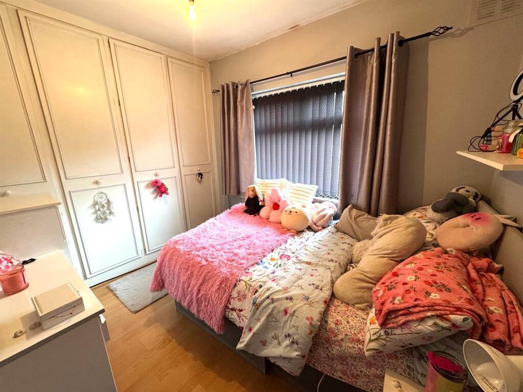 WhatsApp Image 2025-08-19 at 14.28.21 (7).jpeg