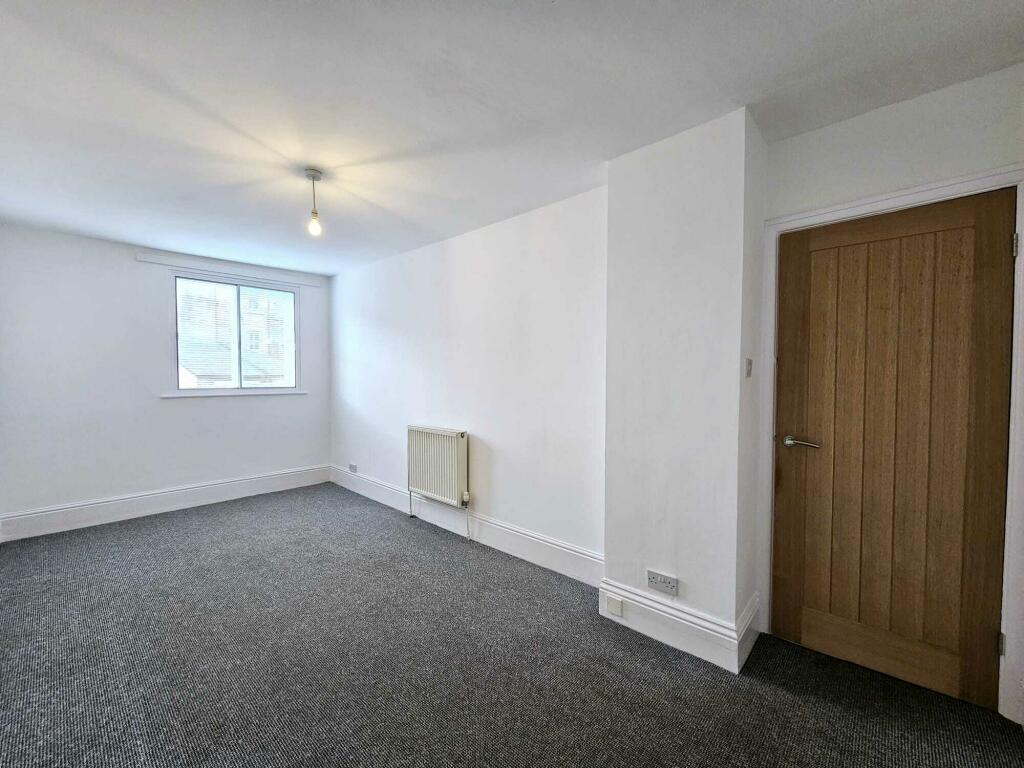 c9aa7e05-a5bd-4051-a691-909744cf50f2