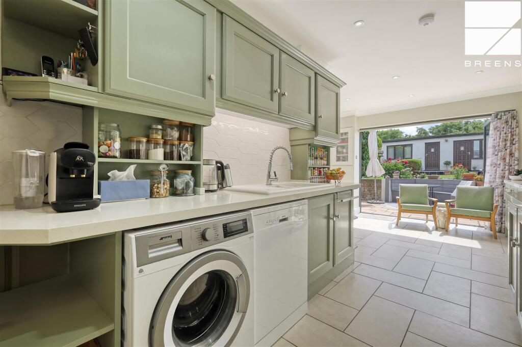 img_4496_16 copy 2.jpg