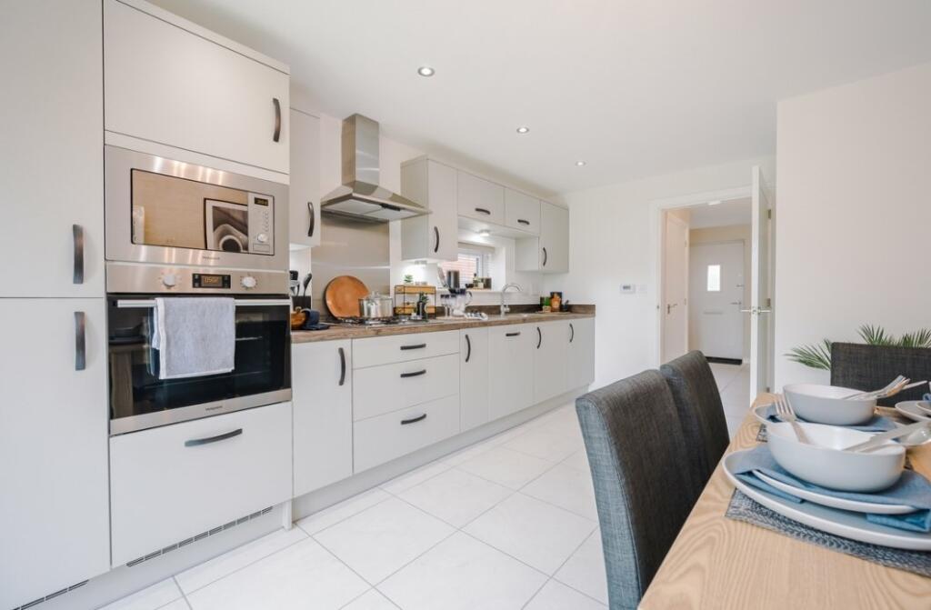 Kitchen - Sheldon (LTH**) - Balmoral Gardens