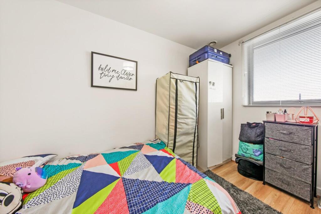 Flat 33, 12 Rathbone Market - JethKiZ3h9aXJ1H07pER