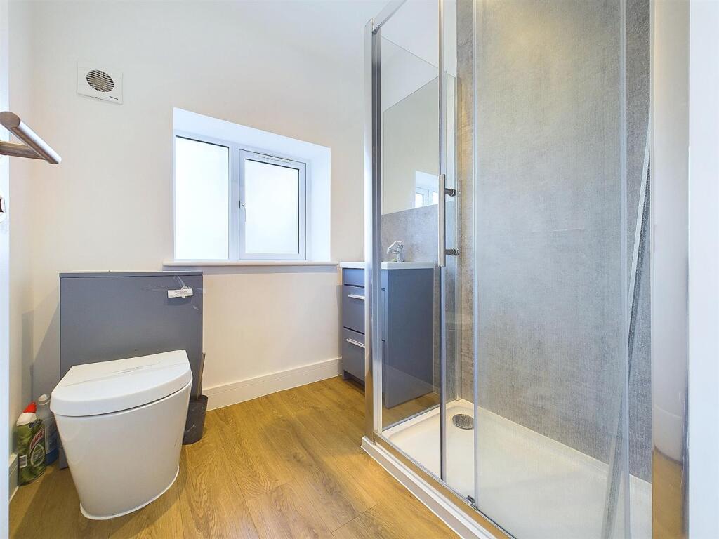14 - 6 Bed HMO Filton.jpg