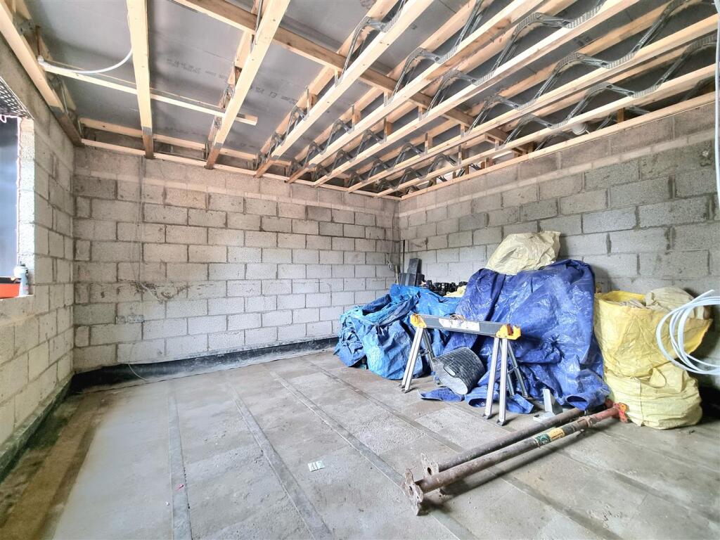 Dining Room/Playroom