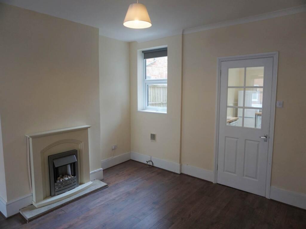 Clifton Road, 69 (3)