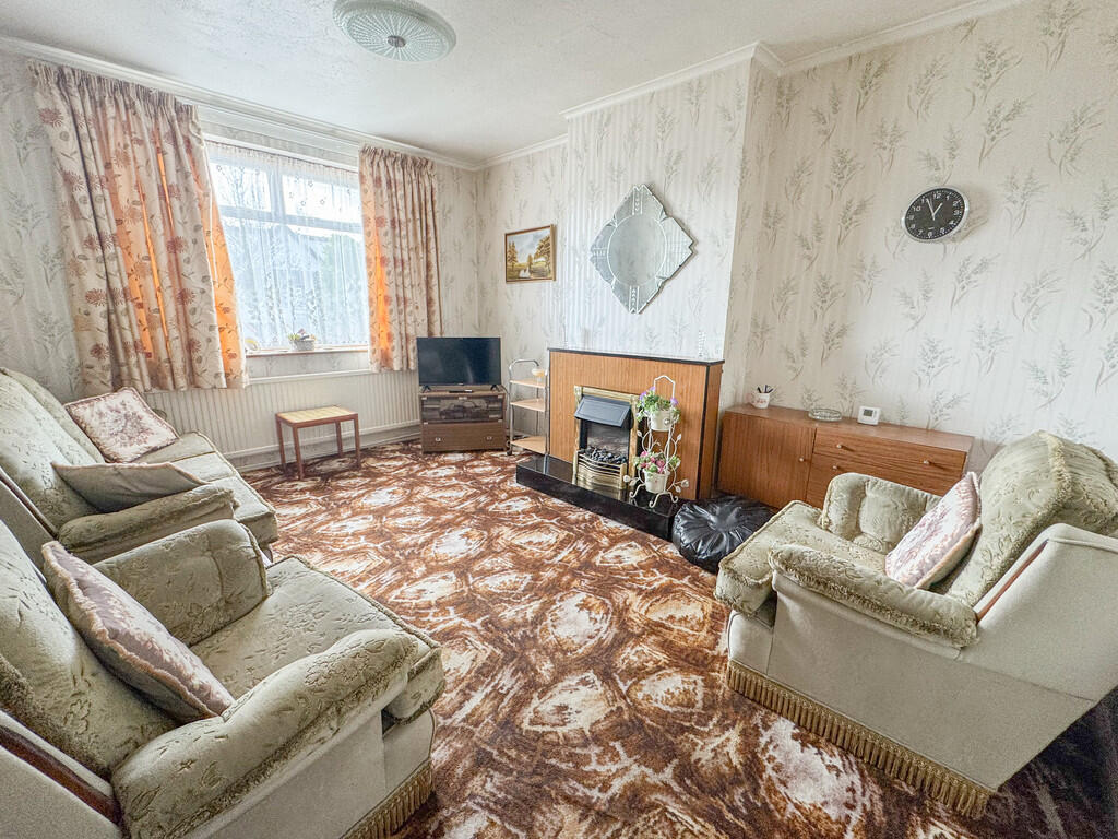 lounge - bed