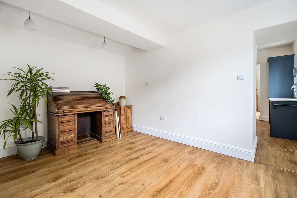 Breakfast Room / ...