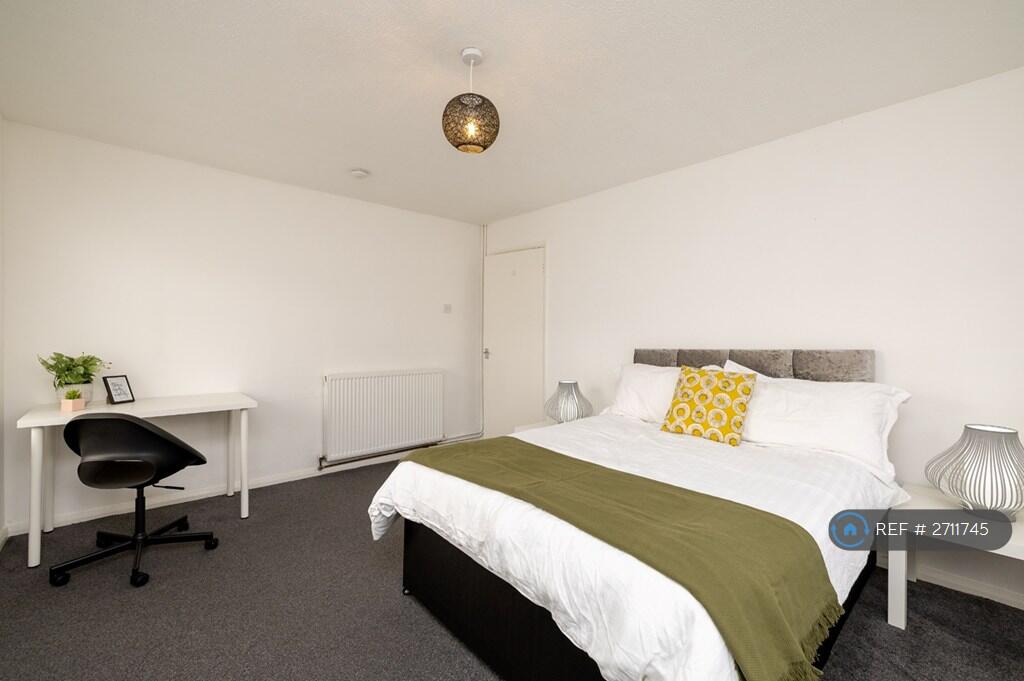 Large Double With Desk