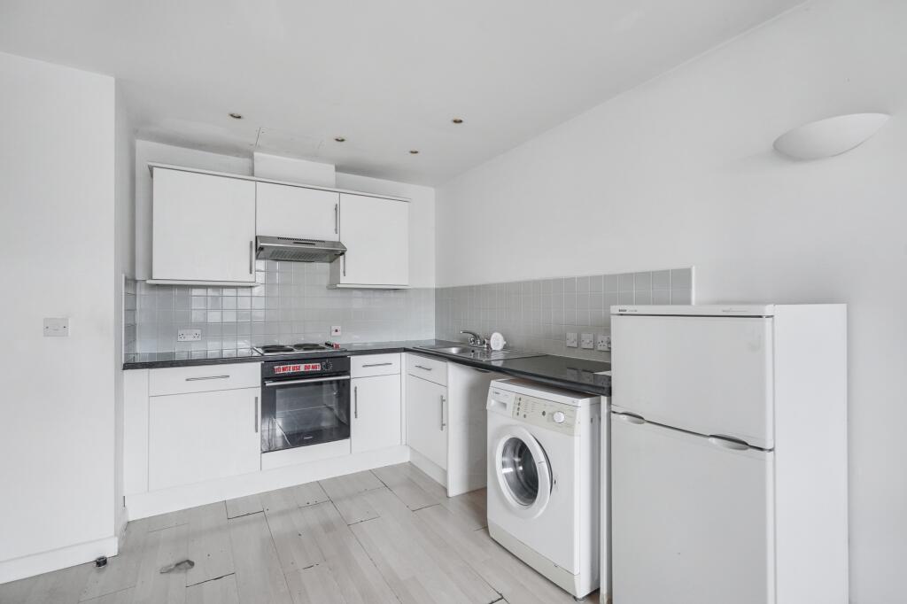 20251027043323 DSC07304 8PeNb T202510270832.jpg