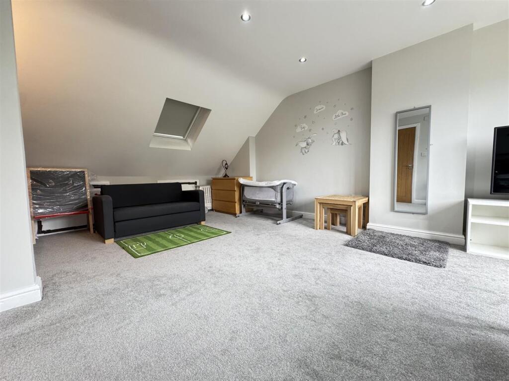 IMG_1707 (Large).JPG