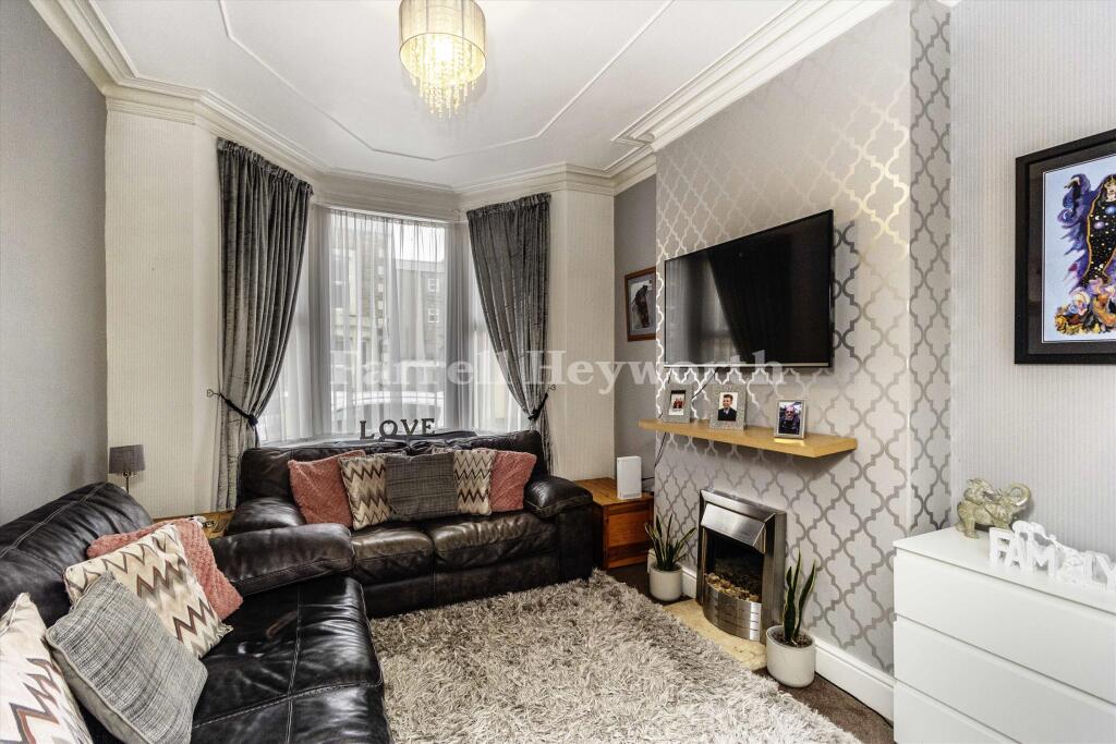 Lounge T202505221629.jpg