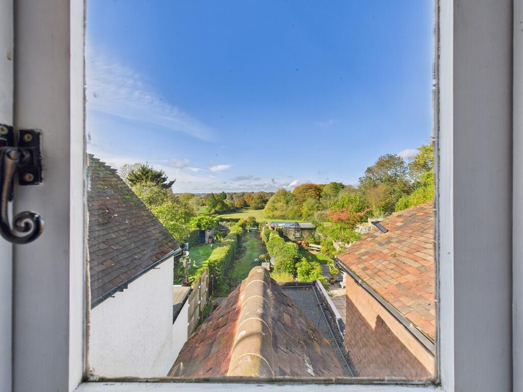 CAM02841G0-PR0042...