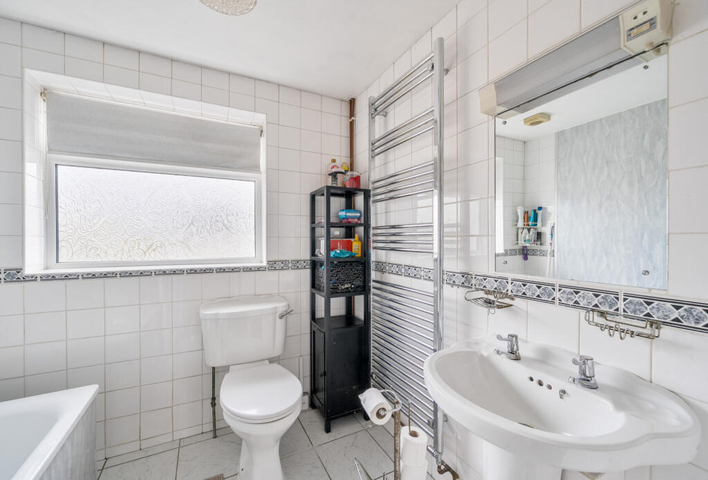 1370360-21-68f609...