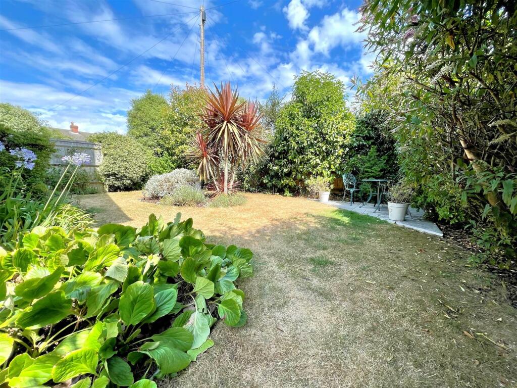 garden.jpg