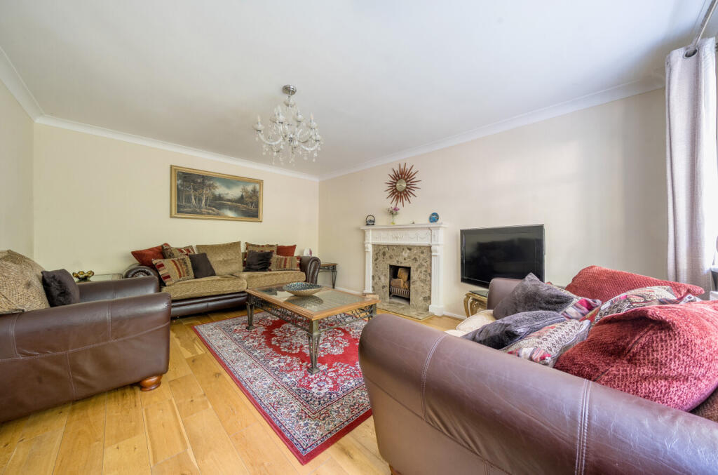 1349302-15-68b9c7...