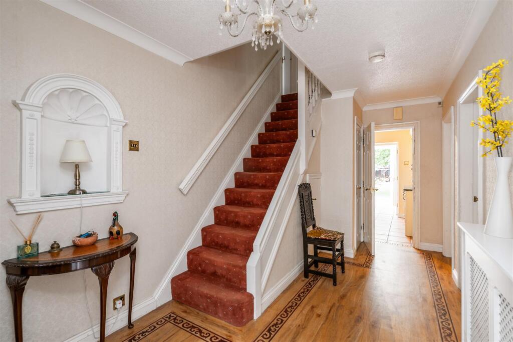 16 Longdon Road_17.jpg