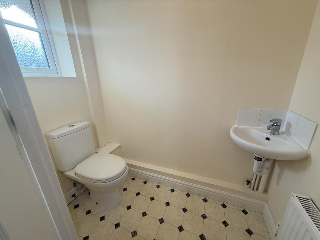 DS Cloakroom