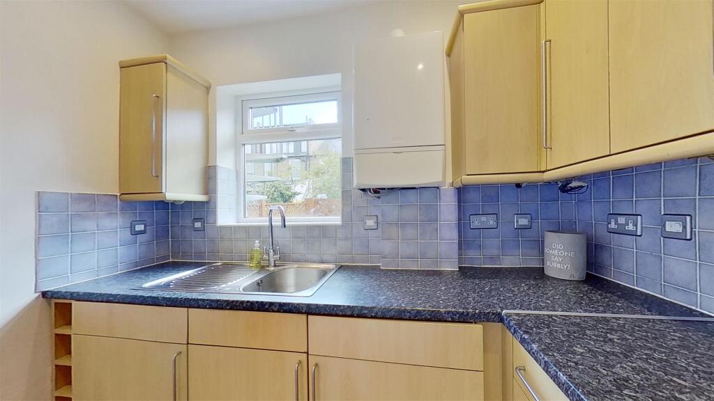 Penwith-Road-Earlsfield-SW18-04122021_165333.jpg