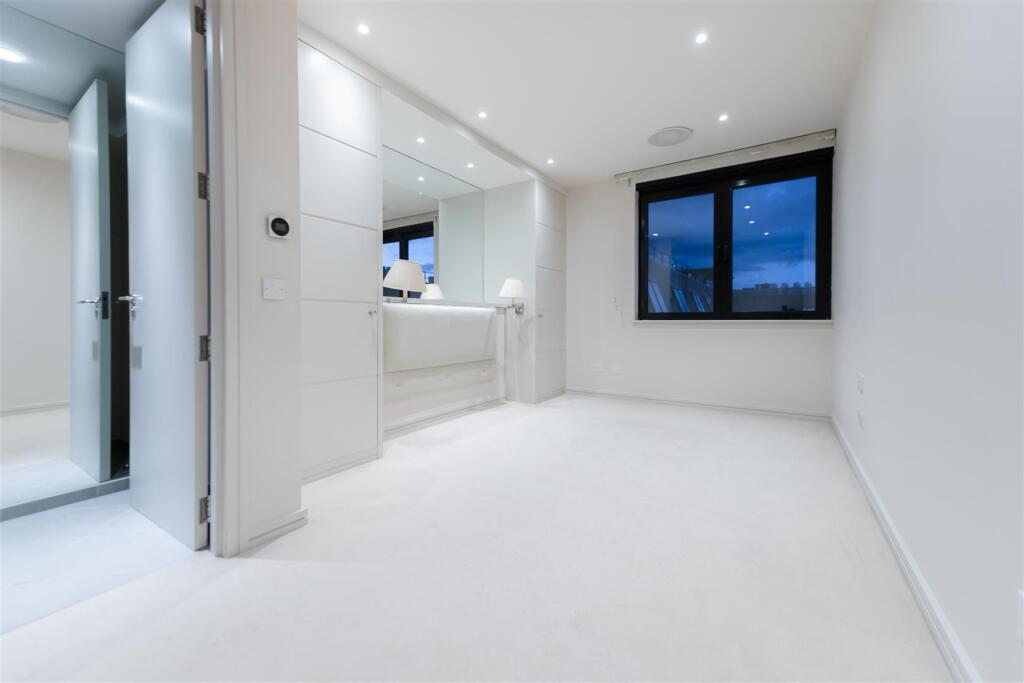 Bedroom 4  .jpg