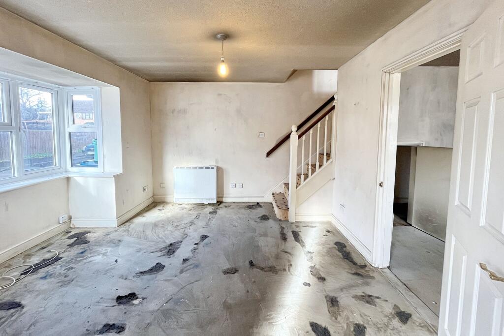 28 Springfield Place, New Malden KT3 3LJ