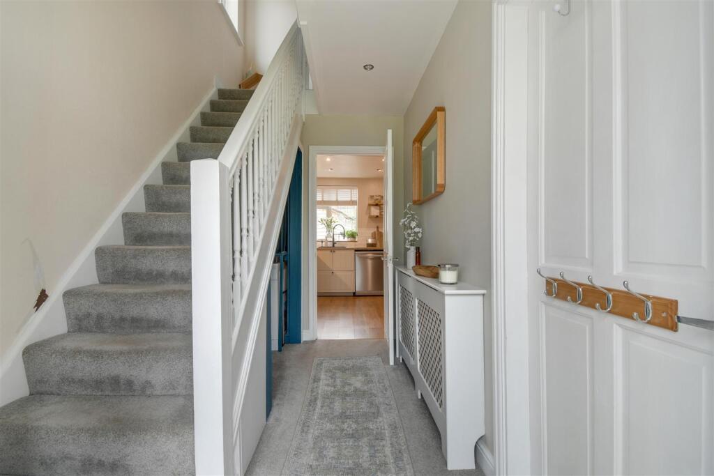 Entrace hallway