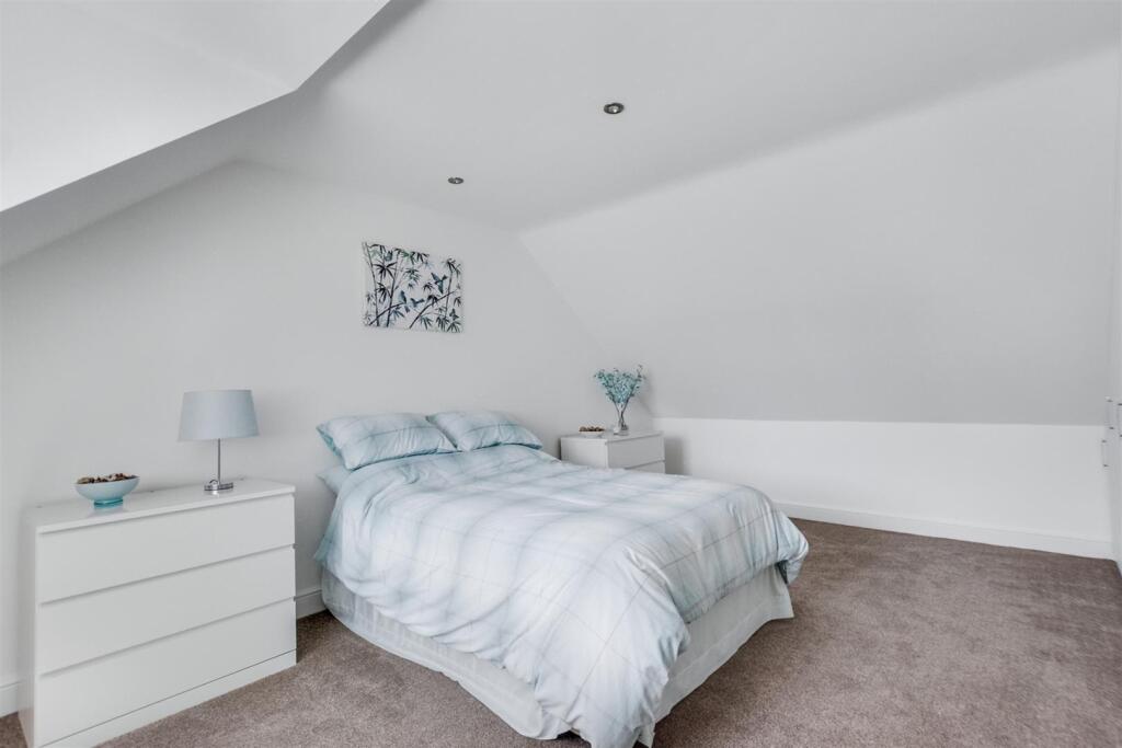 Bedroom 3_1.jpeg