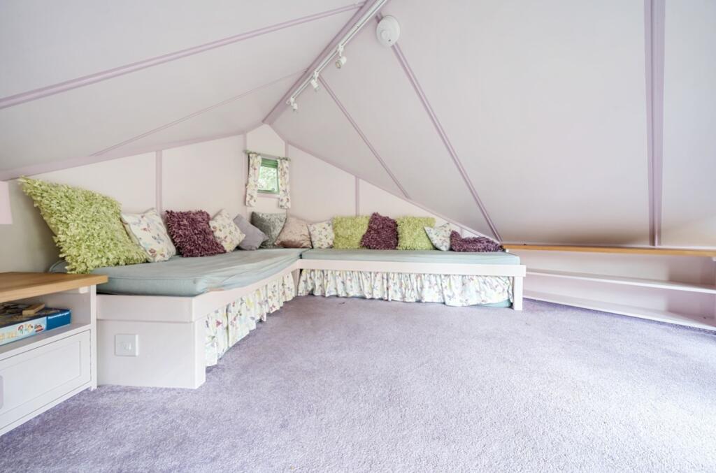 Childs Chillax Seating In Playhouse (Restricted He