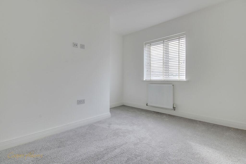 Second bedroom