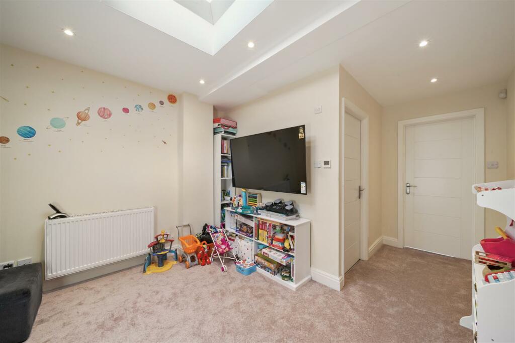 5 Barn Way - 7twcxdoxsUKoc8ZpglZ9.jpg