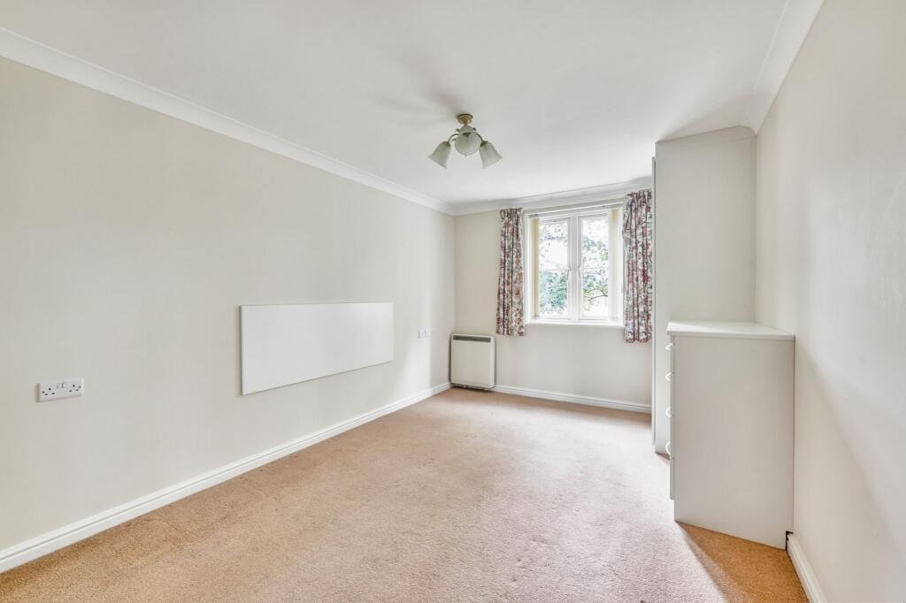 Flat 21 Chancellor Court, Broomfield Road, Chelmsford CM1 1RY